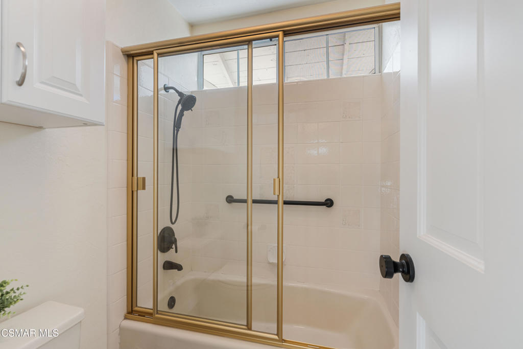 454 Longbranch Road Simi Valley, CA 93065 - Photo 27 of 60