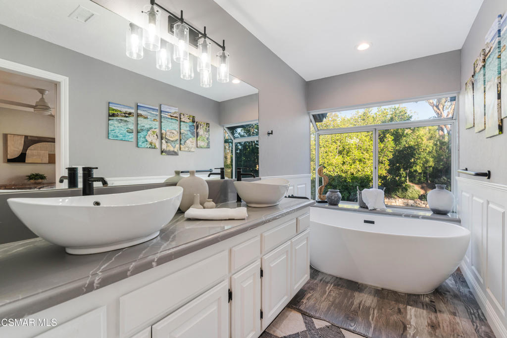 454 Longbranch Road Simi Valley, CA 93065 - Photo 34 of 60