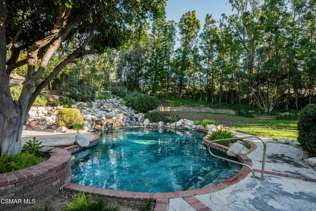 $1,599,000 | 454 Longbranch Road, Simi Valley, CA 93065
