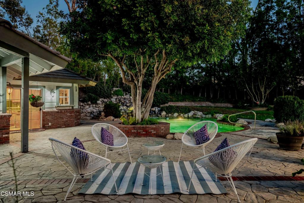 454 Longbranch Road Simi Valley, CA 93065 - Photo 43 of 60