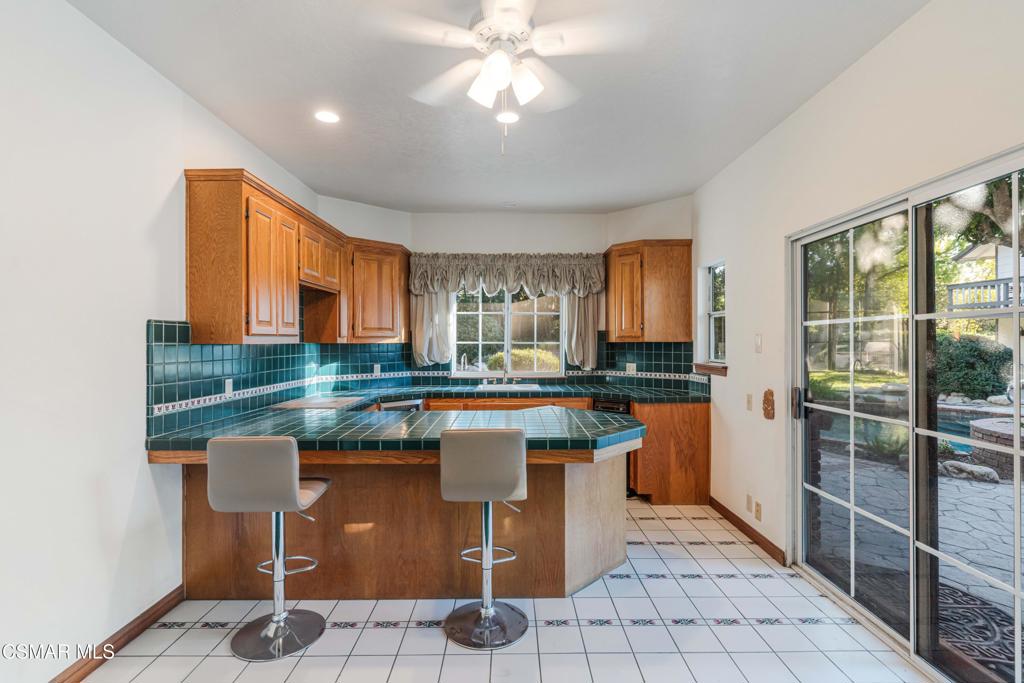 454 Longbranch Road Simi Valley, CA 93065 - Photo 45 of 60