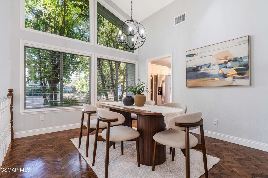 454 Longbranch Road Simi Valley, CA 93065 - Photo 9 of 60