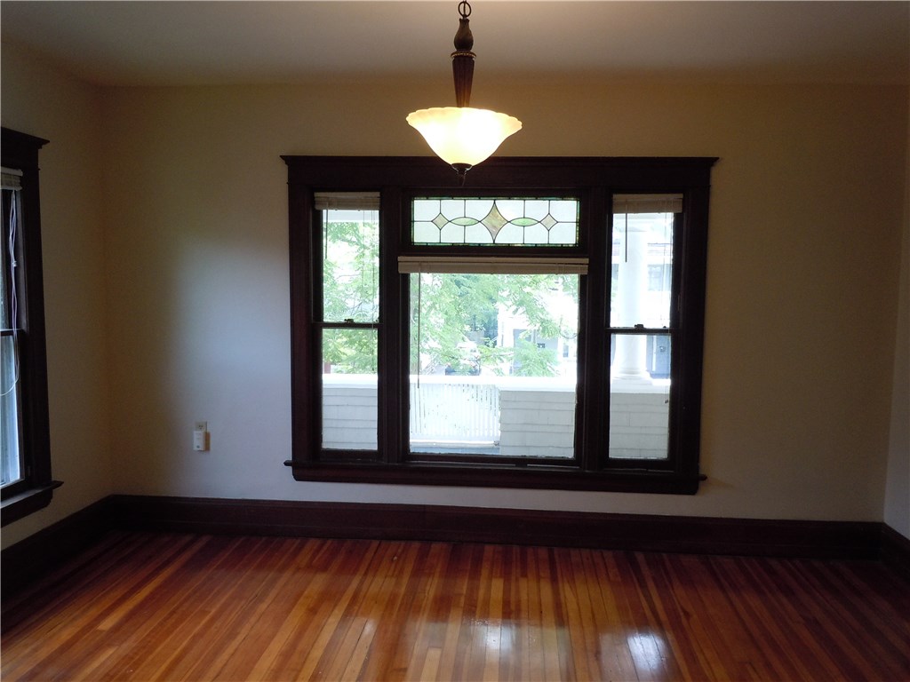 103 Shepard Street Rochester, NY 14620 - Photo 7 of 23