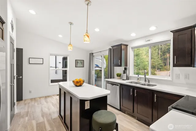 $454,000 | 1173 Northeast Hurd Road, Belfair, WA 98528