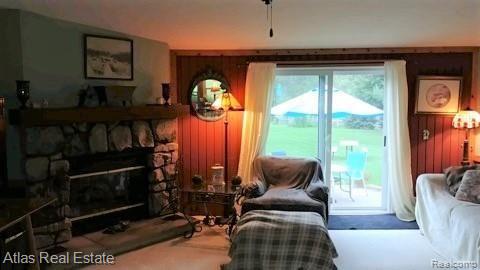 9388 Milford Road Holly, MI 48442 - Photo 22 of 37 best living room - Copy.jpg