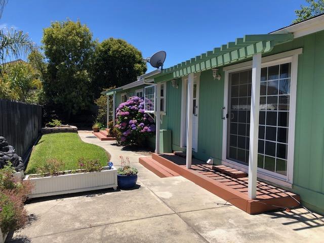 157 Calabasas Road Watsonville, CA 95076 - Photo 3 of 18 Gallery Image 3