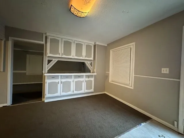 $179,000 | 1113 North Swope Drive, Independence, MO 64056