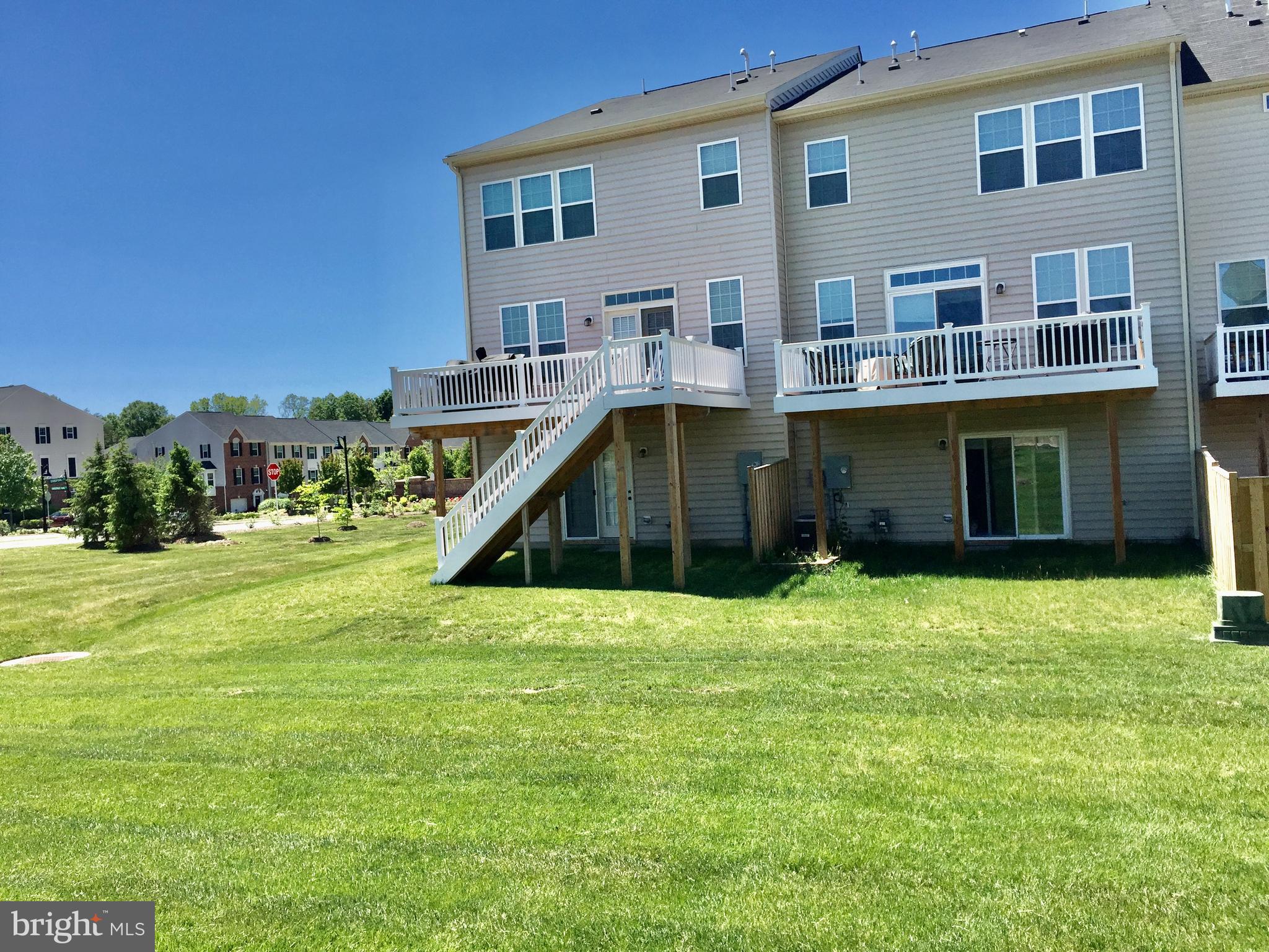 22908 Chestnut Oak Terrace Sterling, VA 20166 - Photo 32 of 34