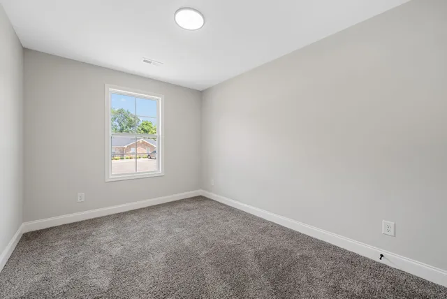 $1,250 | 108 Colson Road, Dover, TN 37058