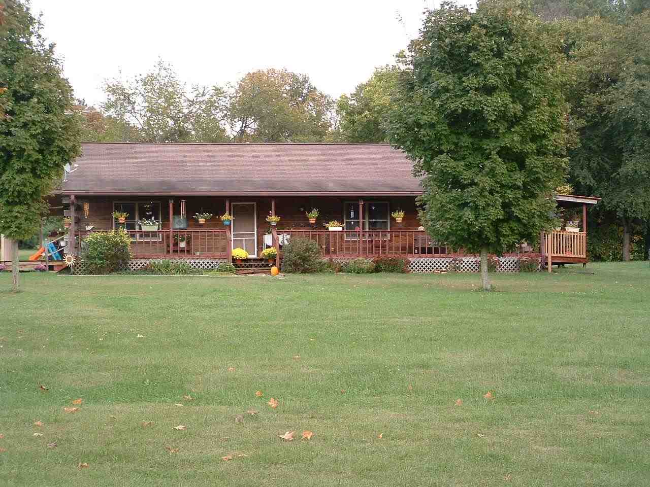 9003 West Reeves Road Spencer, IN 47460 - Photo 1 of 30