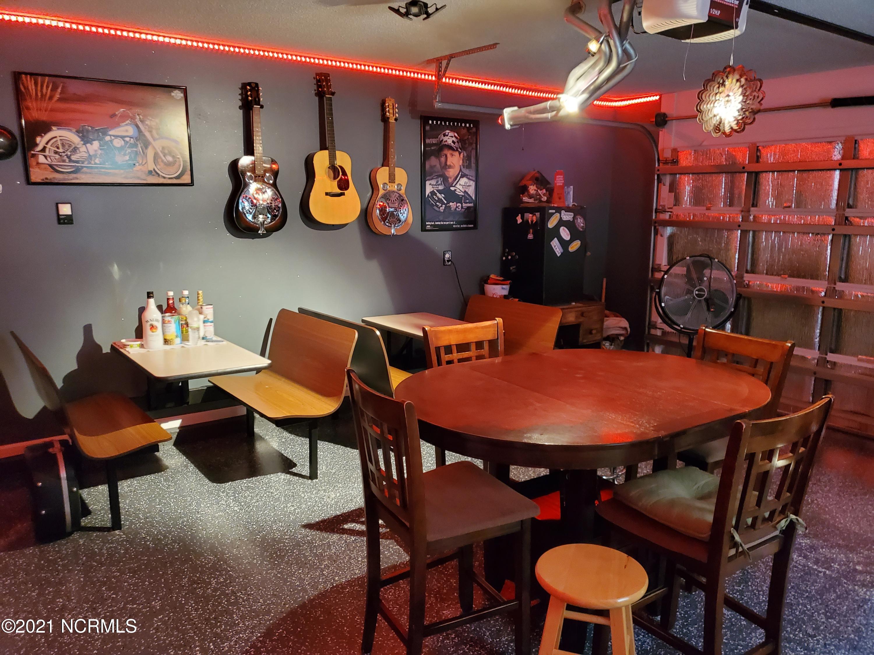 319 Top Knot Road Hubert, NC 28539 - Photo 48 of 54 Man Cave 4