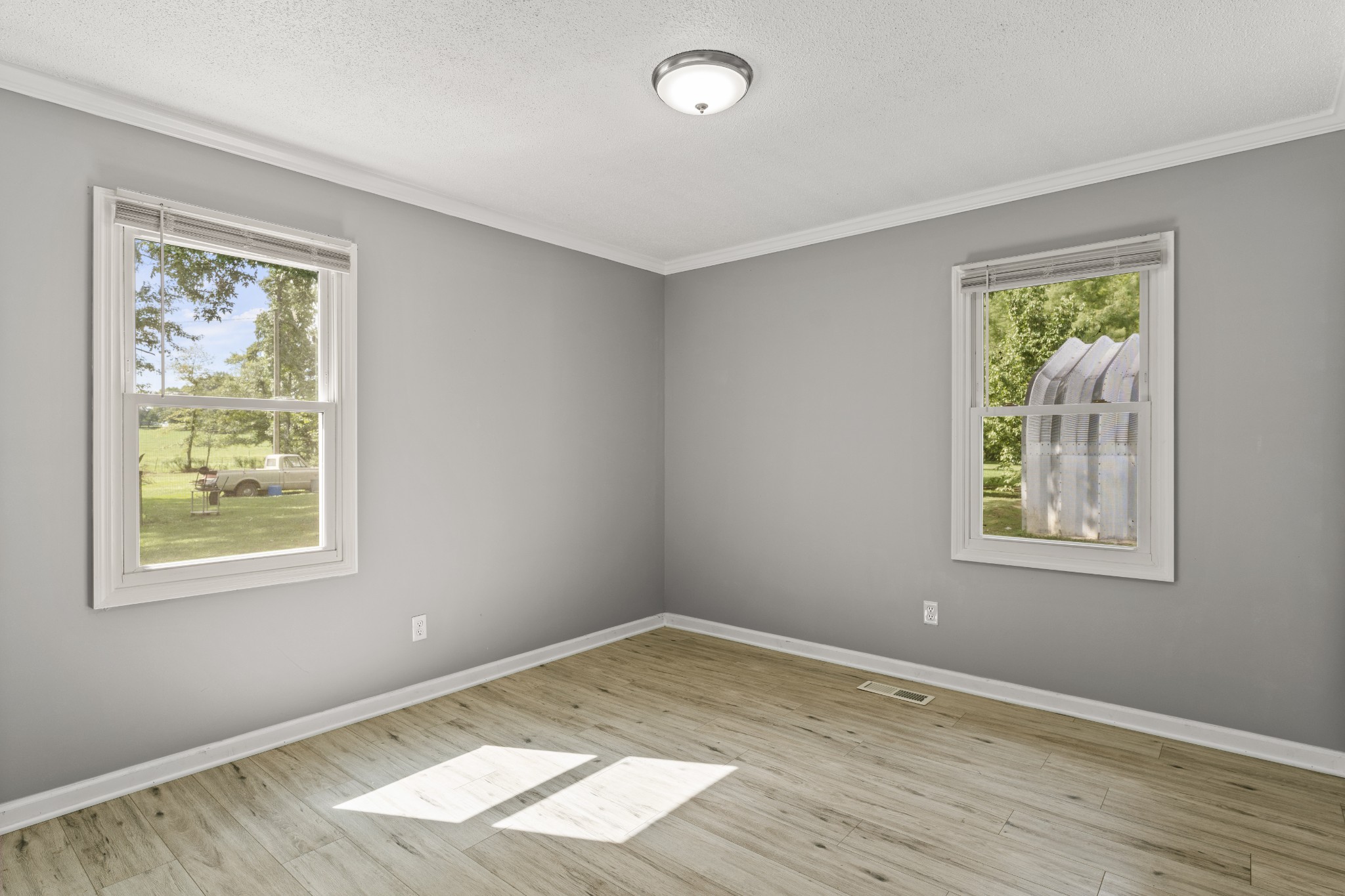 190 Asia Road Winchester, TN 37398 - Photo 7 of 21