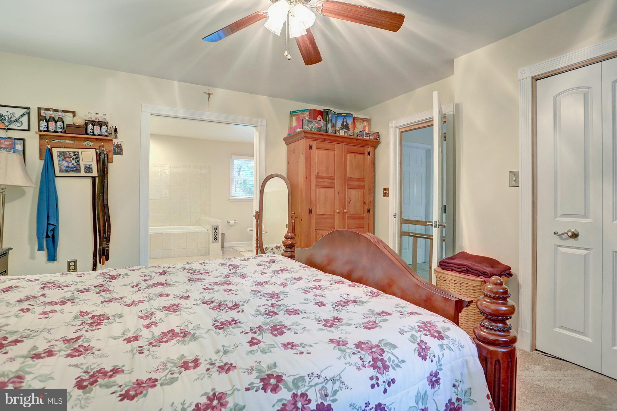 354 Chestnut Hill Road York, PA 17402 - Photo 17 of 34