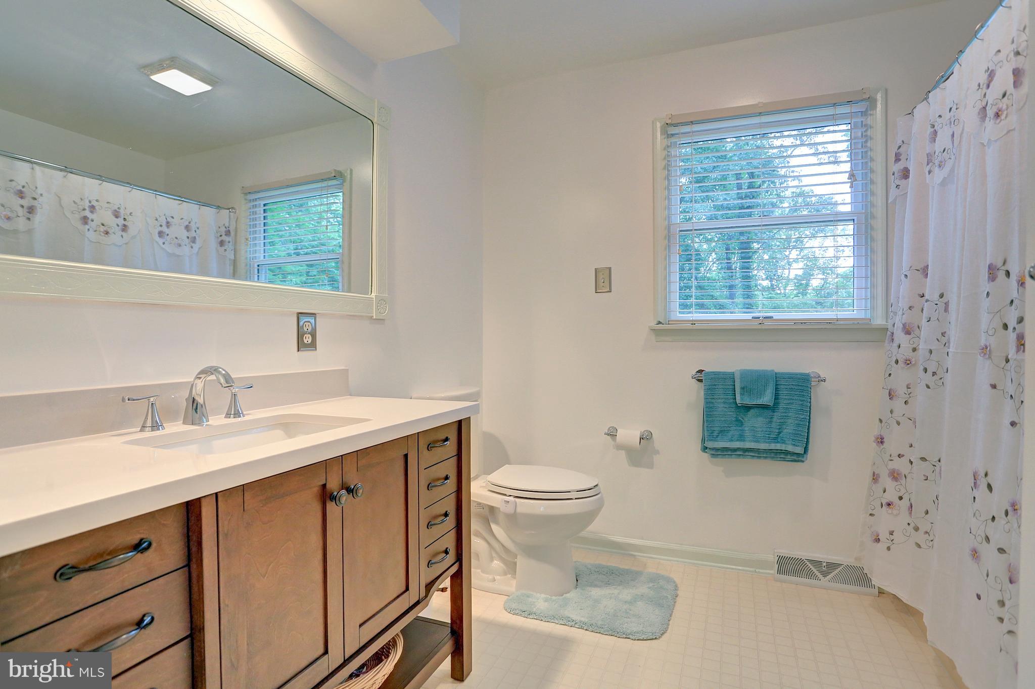 354 Chestnut Hill Road York, PA 17402 - Photo 23 of 34