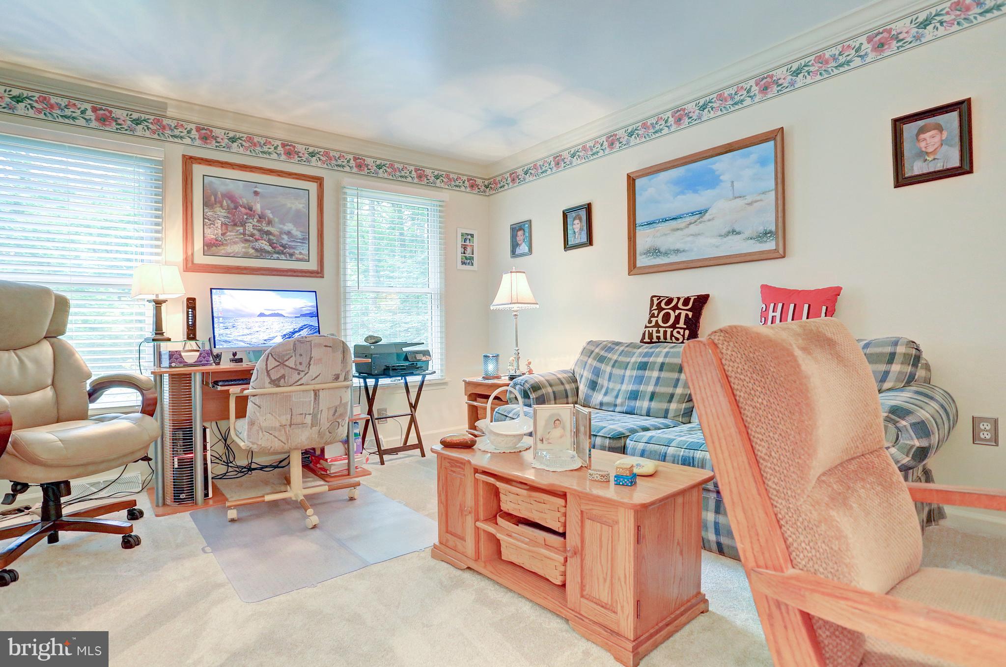 354 Chestnut Hill Road York, PA 17402 - Photo 4 of 34