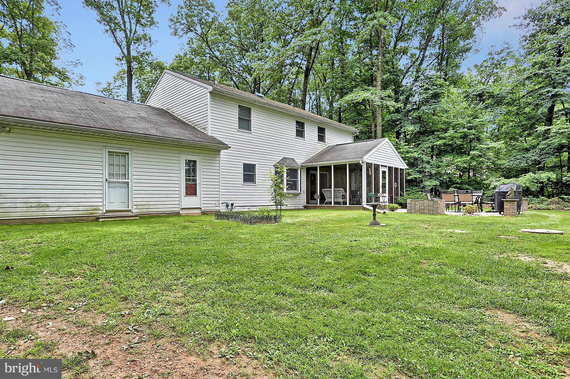 354 Chestnut Hill Road York, PA 17402 - Photo 31 of 34