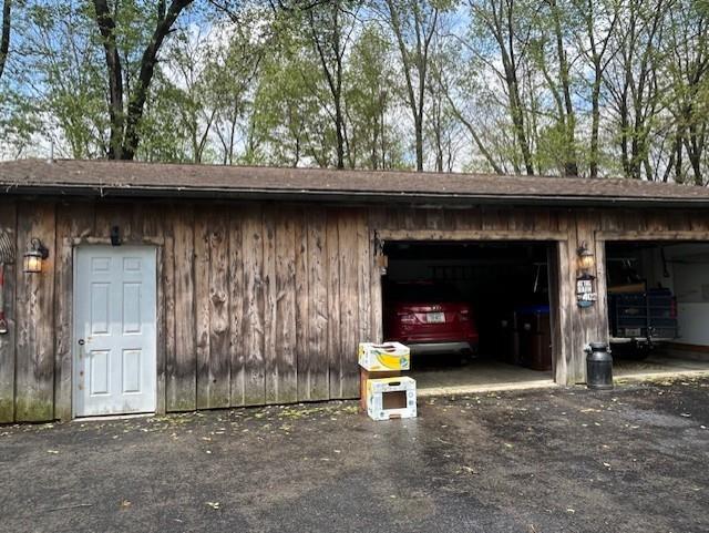 402 Tomahawk Trail Mercer, PA 16137 - Photo 23 of 26 a view of a car garage