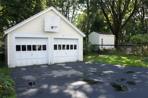 19 Falmouth Street Worcester, MA 01607 - Photo 23 of 25 Gallery Image 23