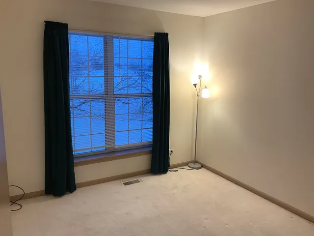 $2,350 | 2196 Rossiter Parkway, Plainfield, IL 60586