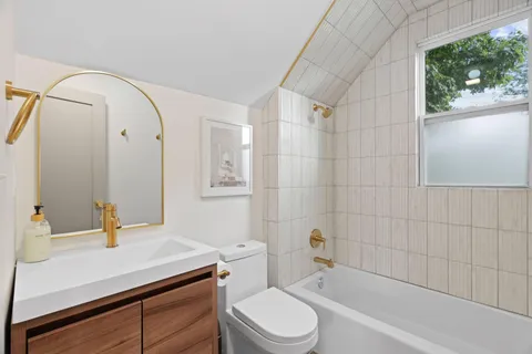 $525,000 | 641 5th Street Northeast, Minneapolis, MN 55413