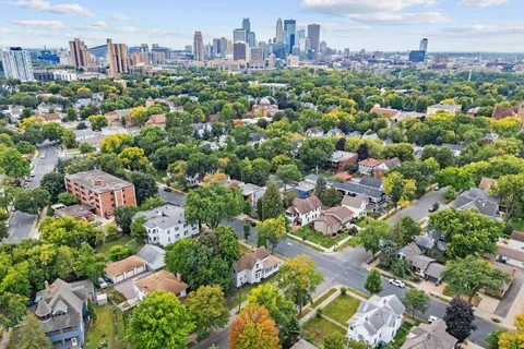 $525,000 | 641 5th Street Northeast, Minneapolis, MN 55413