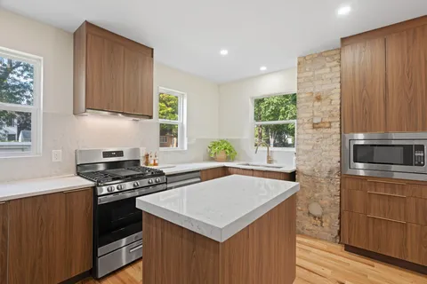 $525,000 | 641 5th Street Northeast, Minneapolis, MN 55413