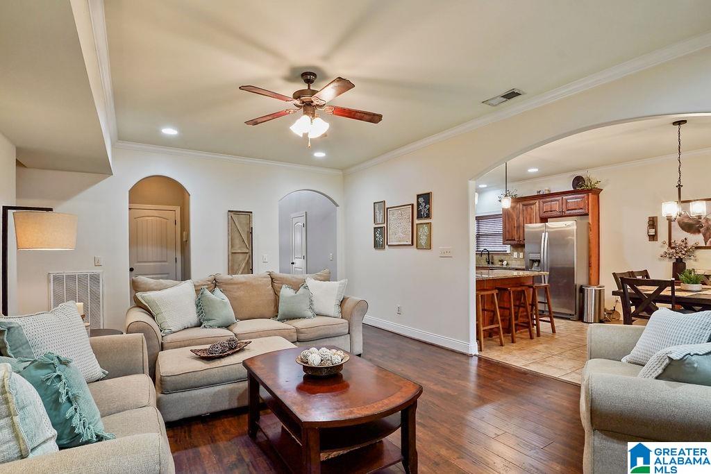 466 Heathersage Road Alabaster, AL 35114 - Photo 3 of 39