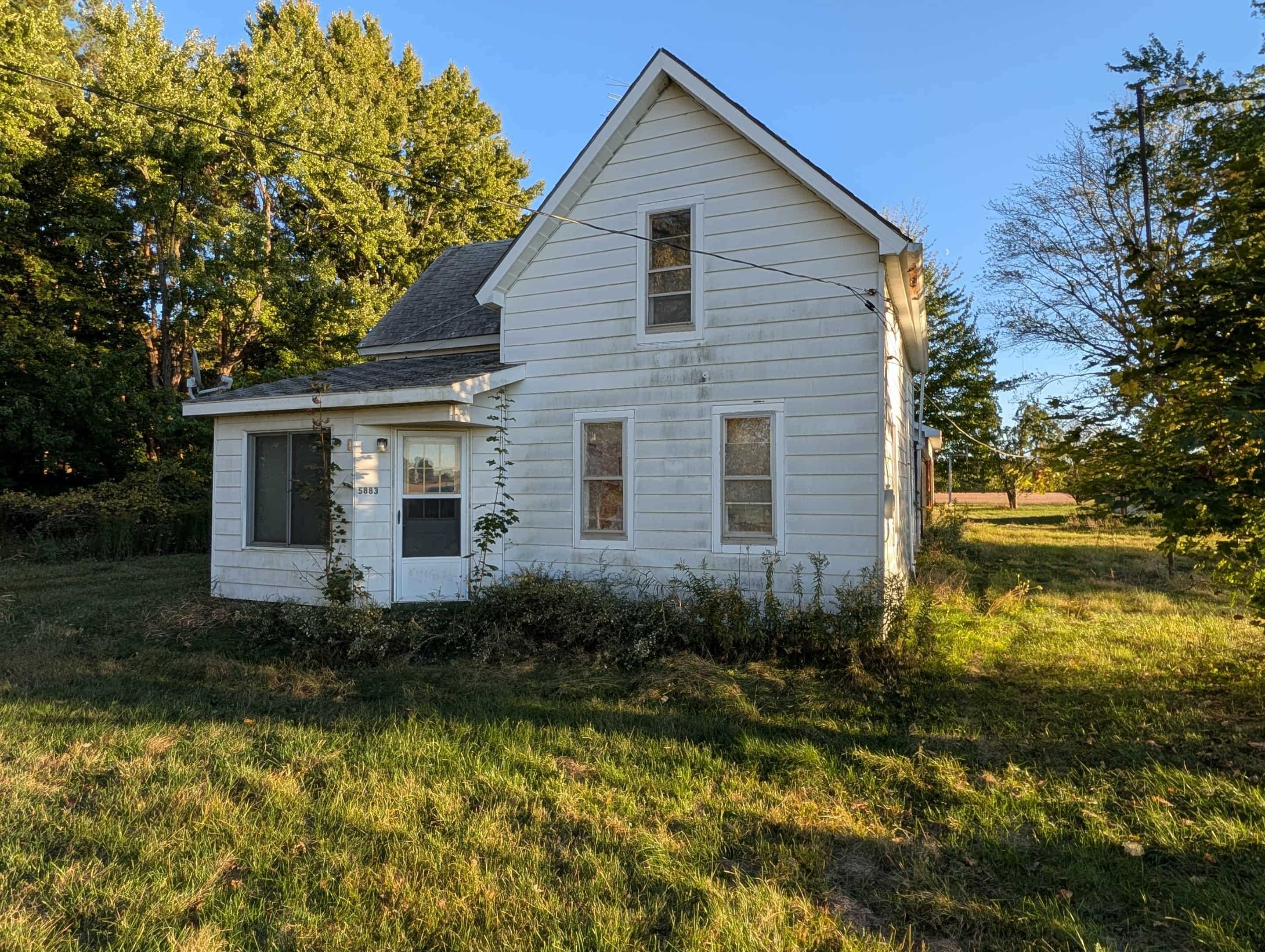 5883 West Fike Road Coleman, MI 48618 - Photo 2 of 23