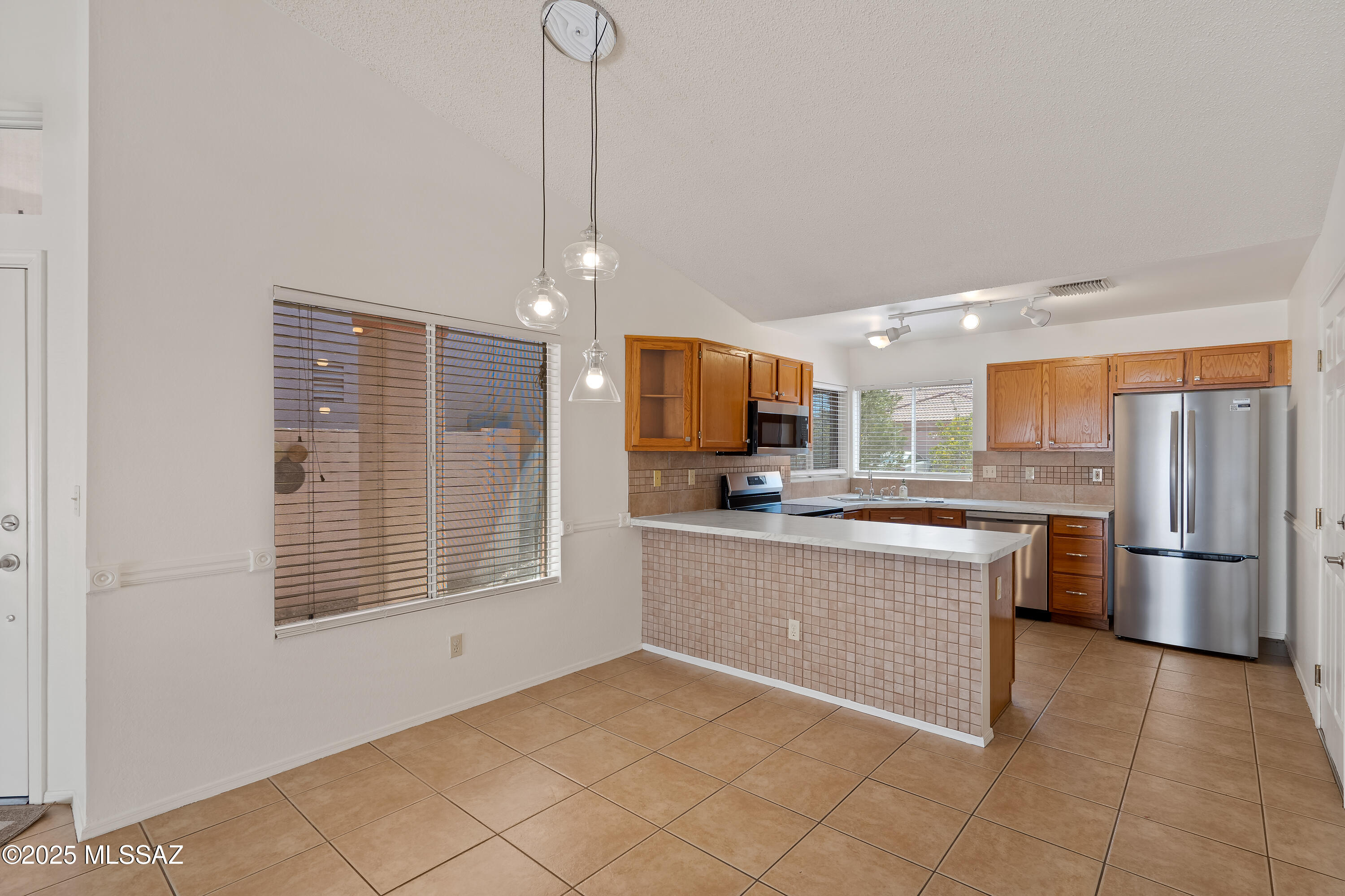 3564 West Sky Ridge Loop Tucson, AZ 85742 - Photo 9 of 50