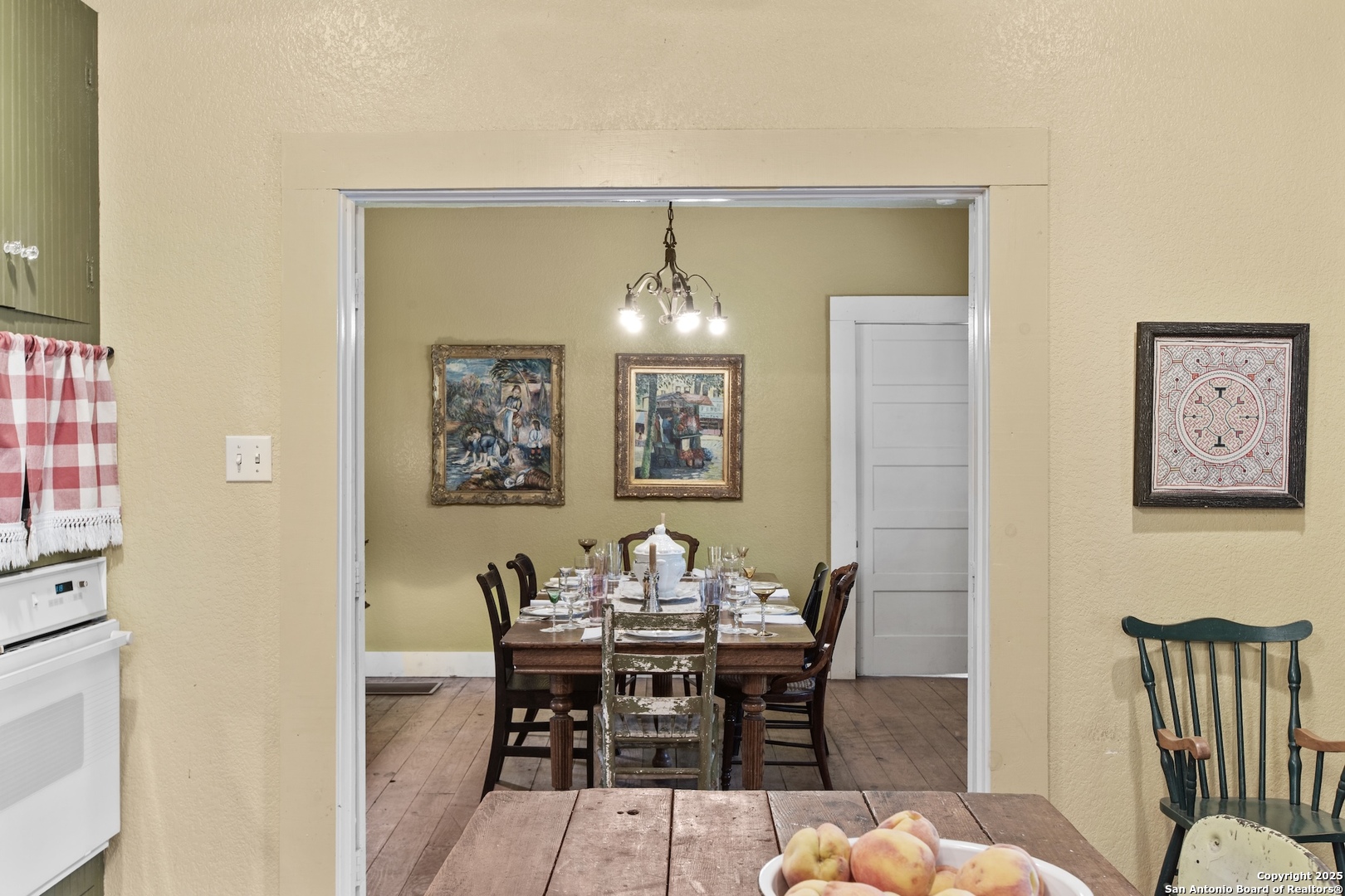 211 Riverside Drive West Llano, TX 78643 - Photo 23 of 74 a dining room with furniture and window