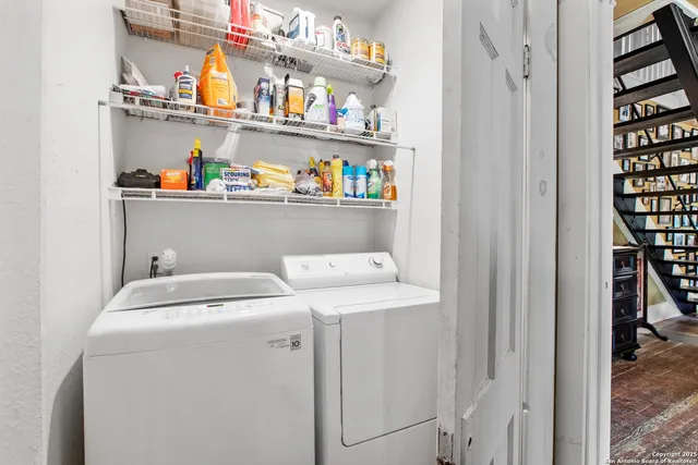 $1,249,000 | 211 Riverside Drive West, Llano, TX 78643