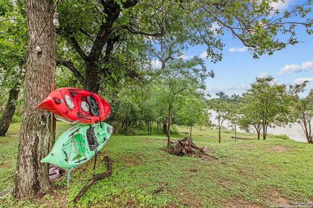 $1,249,000 | 211 Riverside Drive West, Llano, TX 78643