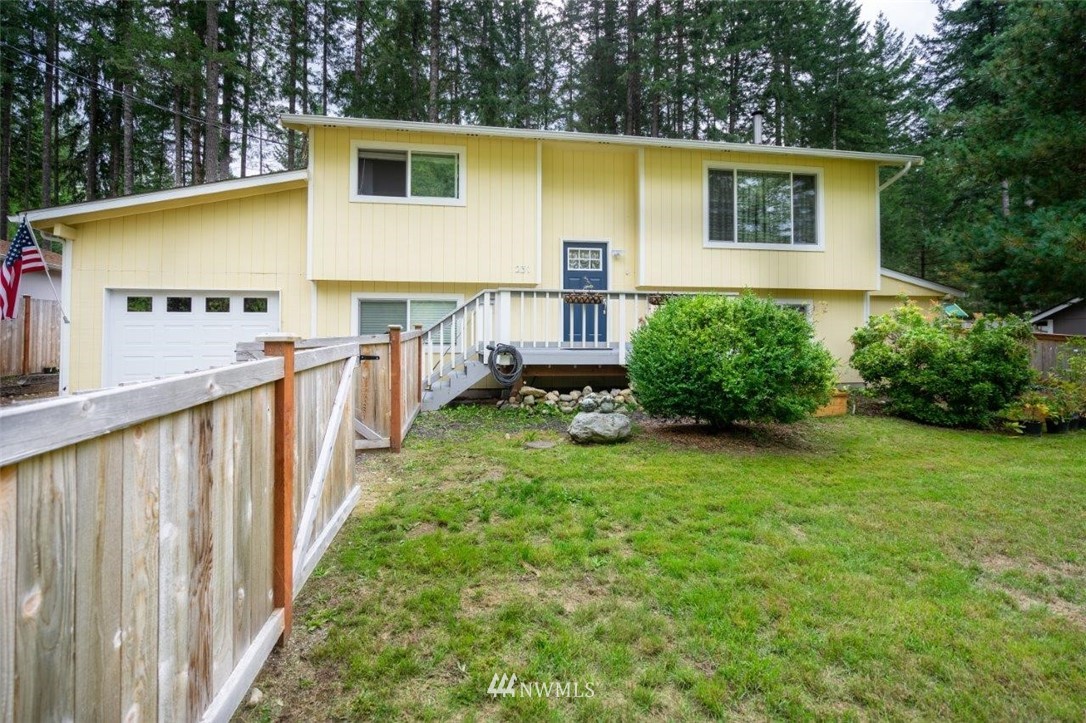 231 East Merioneth Road Shelton, WA 98584 - Photo 1 of 25 Gallery Image 1