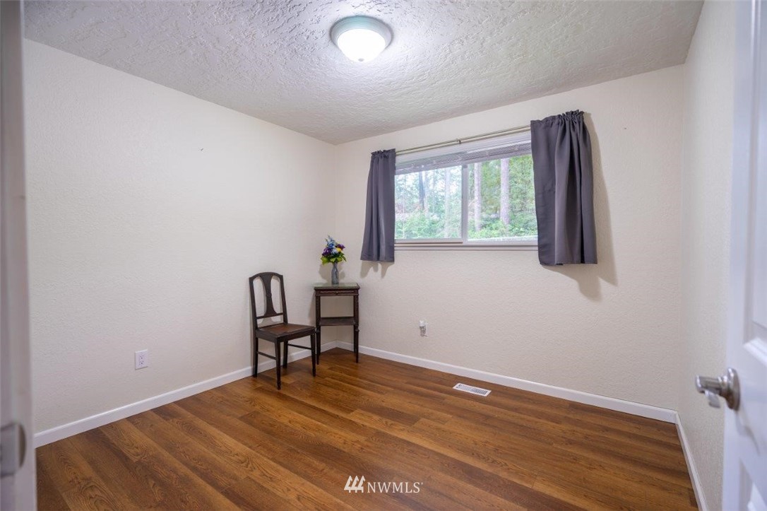 231 East Merioneth Road Shelton, WA 98584 - Photo 10 of 25 Gallery Image 10
