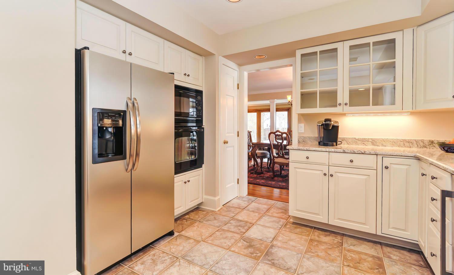 2640 North Glebe Road Arlington, VA 22207 - Photo 7 of 30 Kitchen 2