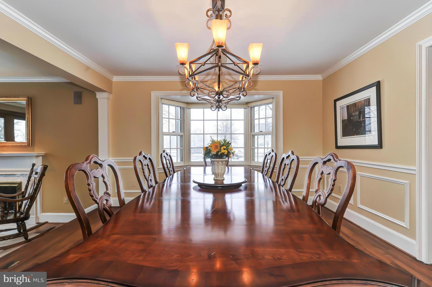 2640 North Glebe Road Arlington, VA 22207 - Photo 9 of 30 Dining Room 2