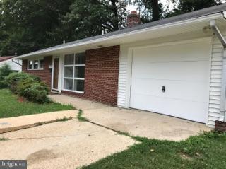 5348 Ravensworth Road Springfield, VA 22151 - Photo 4 of 26 Exterior (Front)