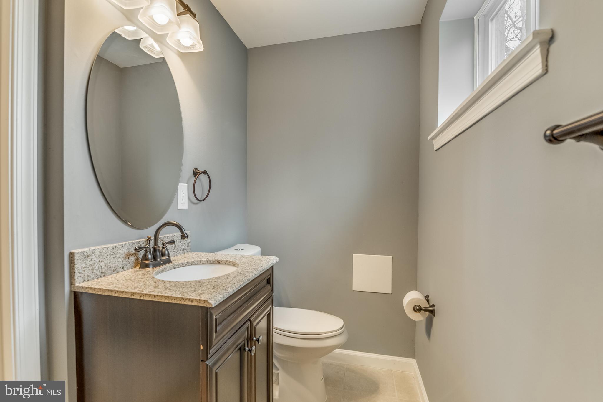 906 East Roanoke Road Sterling, VA 20164 - Photo 32 of 37 Gallery Image 32