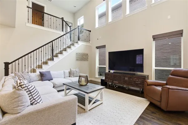 $3,500 | 7400 Van Tuyl Parkway, McKinney, TX 75070