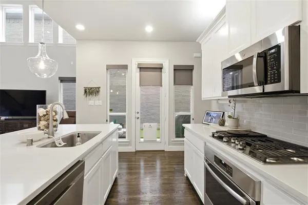 $3,500 | 7400 Van Tuyl Parkway, McKinney, TX 75070