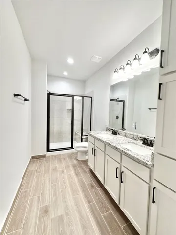 $2,650 | 11019 Cane Oak Way, Houston, TX 77043