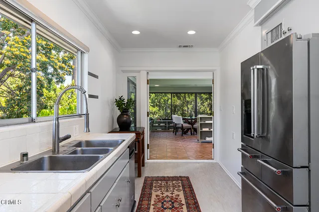 $1,595,000 | 1245 South Orange Grove Boulevard, Unit 5, Pasadena, CA 91105