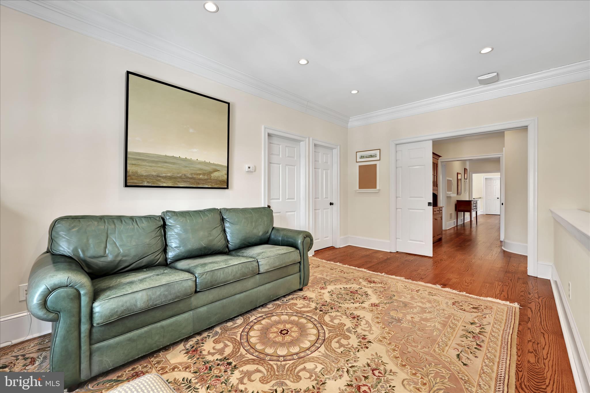 518 Newtown Road Berwyn, PA 19312 - Photo 53 of 90 Hallway Seating Area