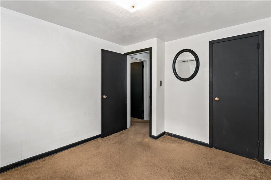 349 Siebert Road Pittsburgh, PA 15237 - Photo 15 of 32 bedroom 3