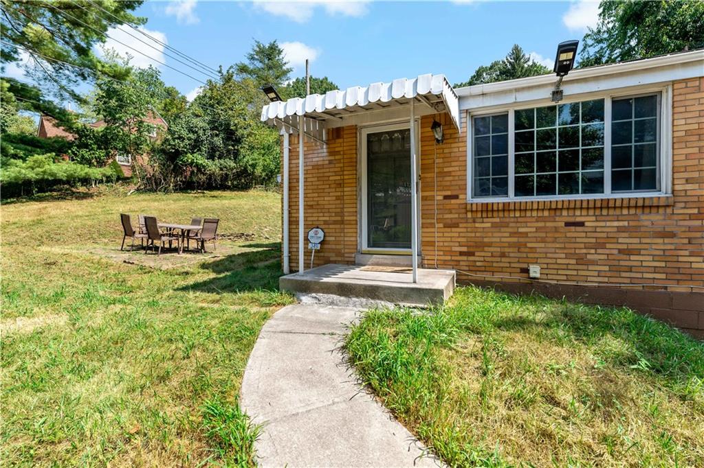 349 Siebert Road Pittsburgh, PA 15237 - Photo 24 of 32