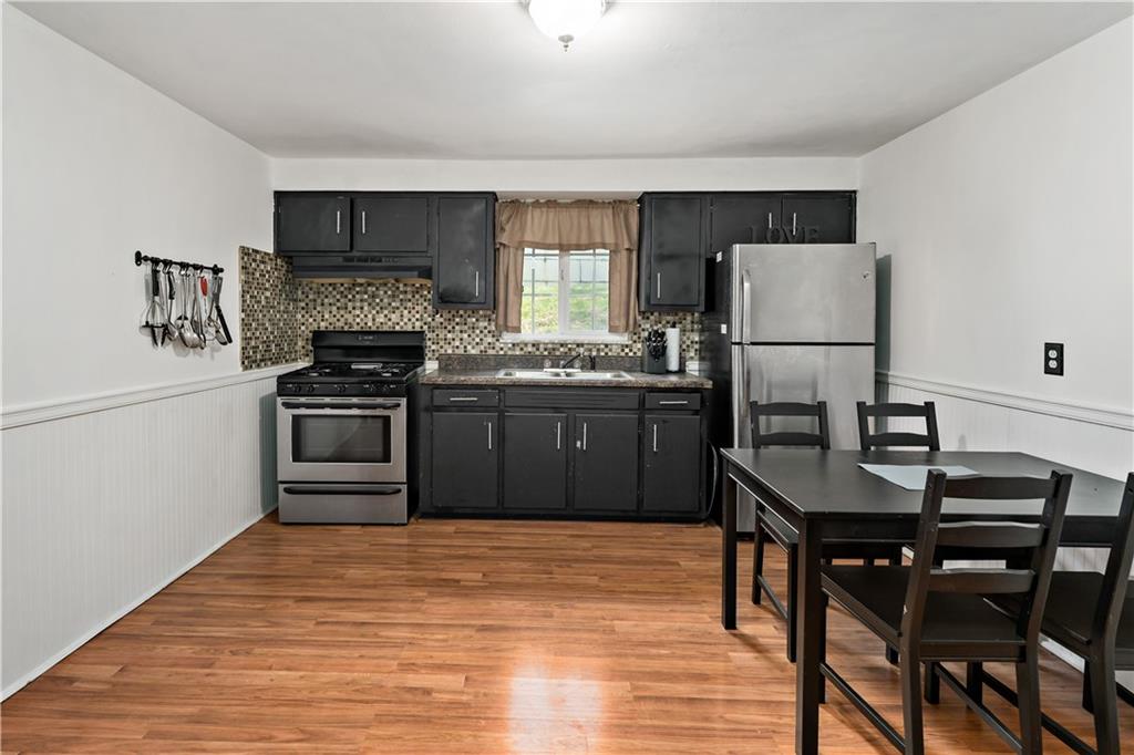 349 Siebert Road Pittsburgh, PA 15237 - Photo 5 of 32