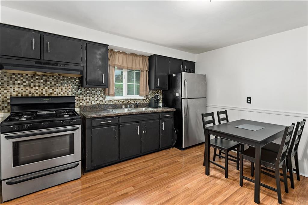 349 Siebert Road Pittsburgh, PA 15237 - Photo 6 of 32