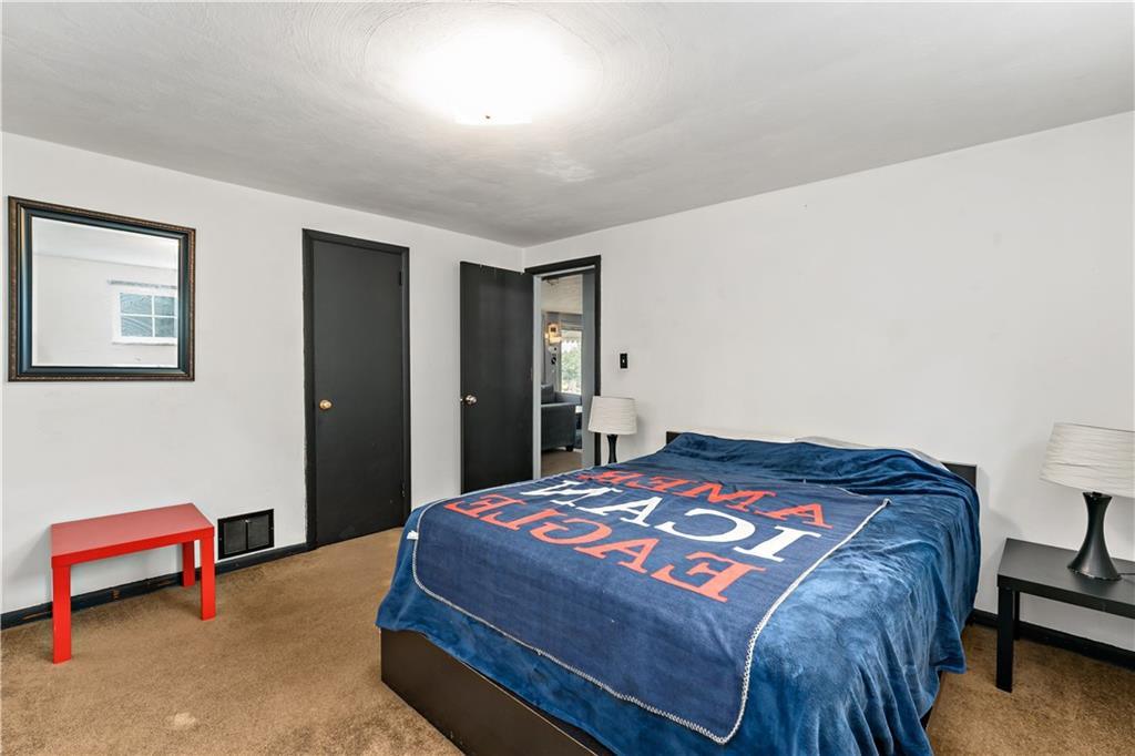 349 Siebert Road Pittsburgh, PA 15237 - Photo 10 of 32 primary bed