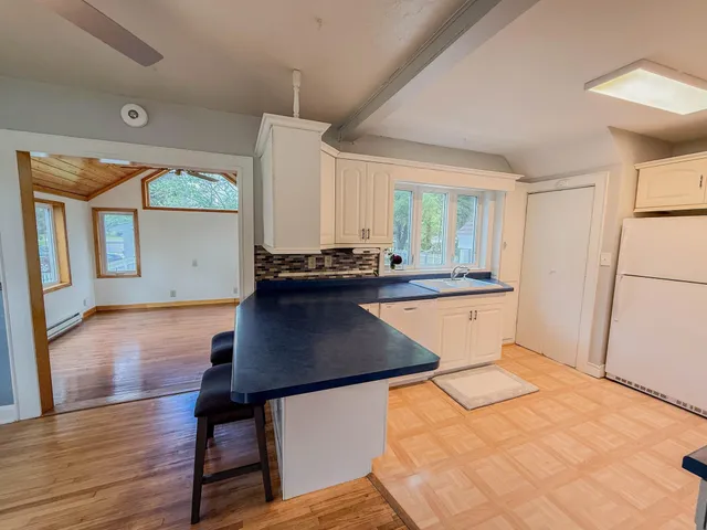 $203,000 | 708 East Elm Avenue, Olivia, MN 56277