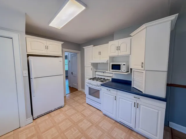 $203,000 | 708 East Elm Avenue, Olivia, MN 56277